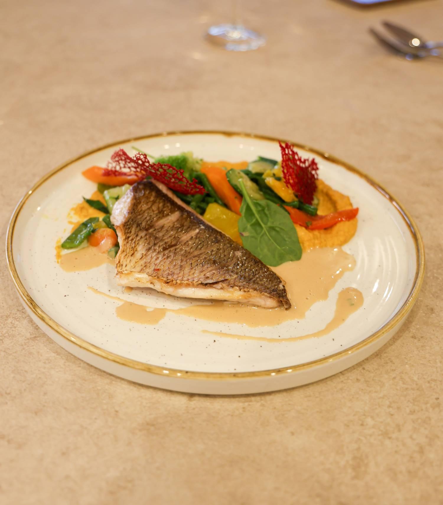 Restaurant | Best Western Premier Hôtel Santa Maria à l'Île-Rousse