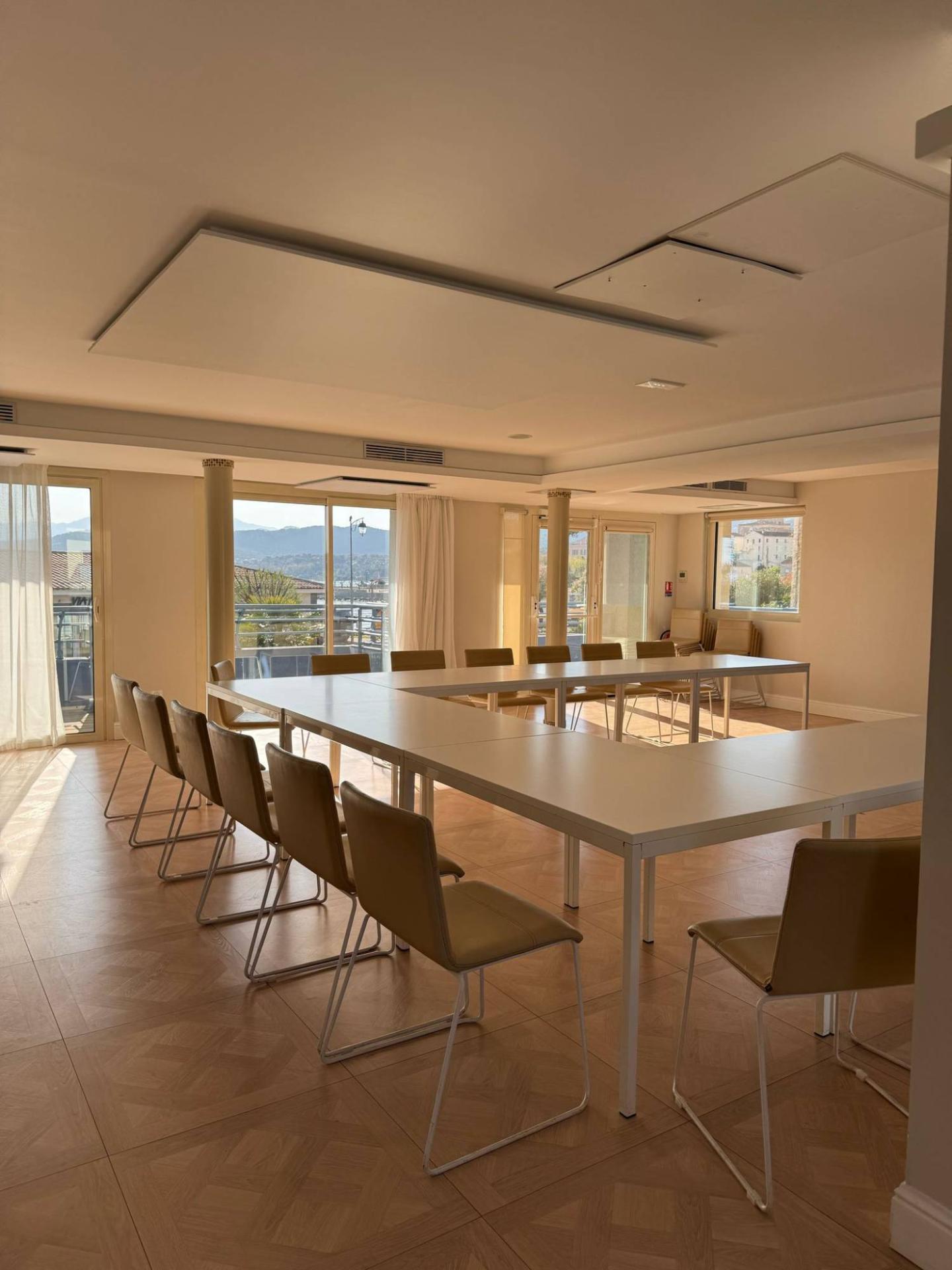 Salle de séminaire à l'Île-Rousse | Best Western Premier Hôtel Santa Maria