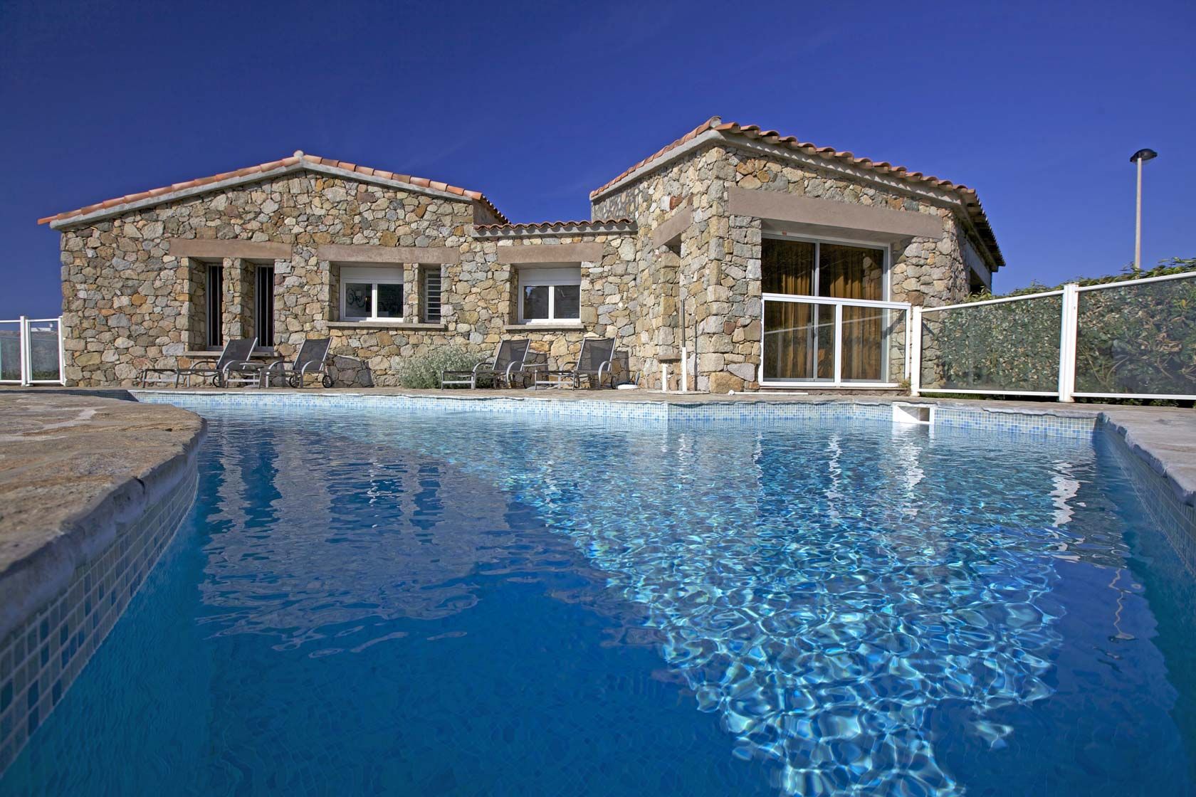 villa roc e mare 3